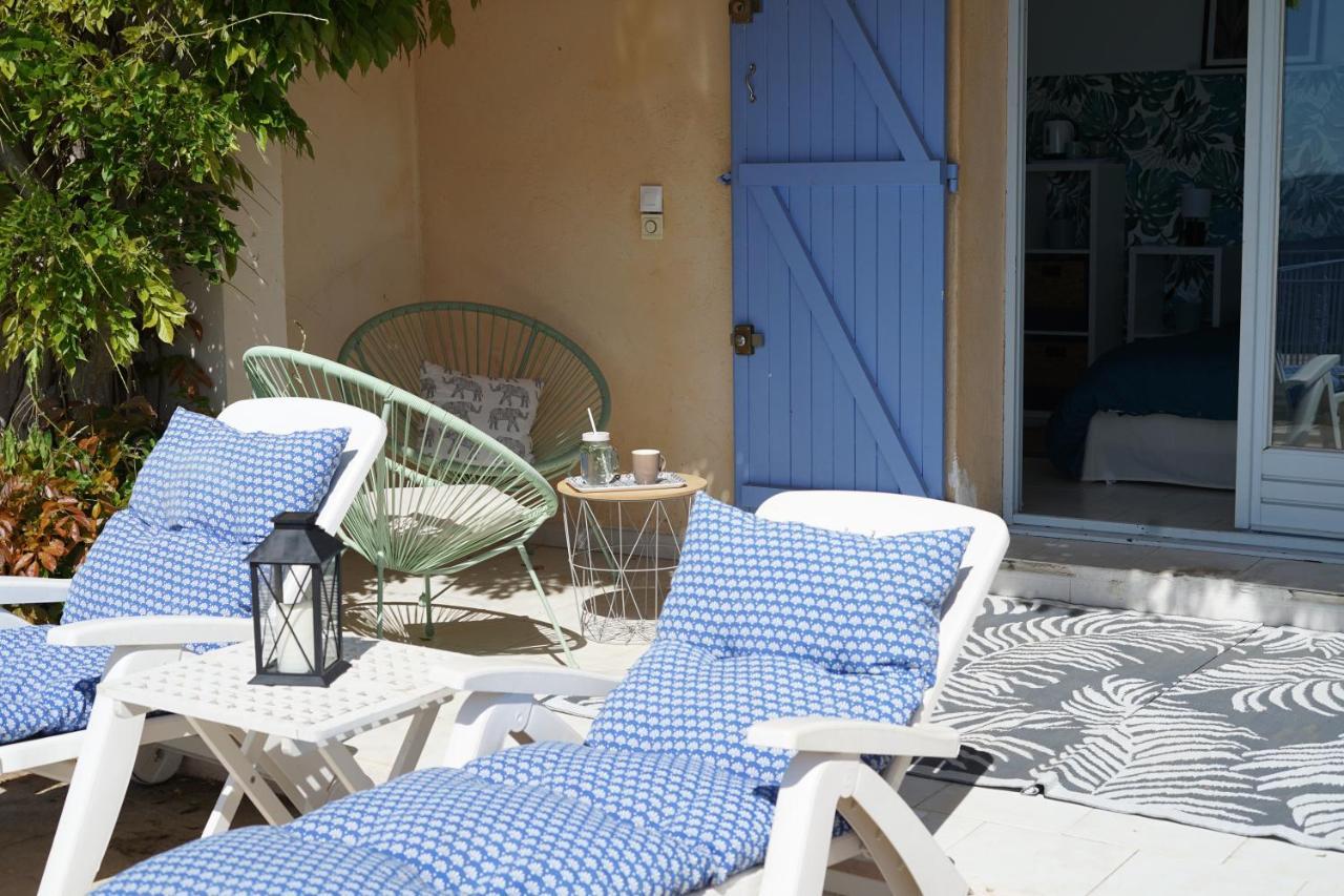 Les Volets Bleus Hotel Spéracèdes Exterior foto